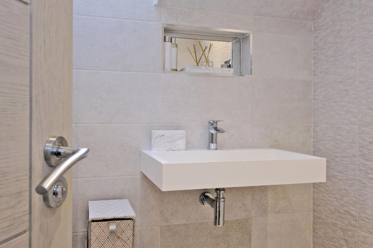 Contemporary Highland House Close To Town And Ben Nevis Fort William Ngoại thất bức ảnh